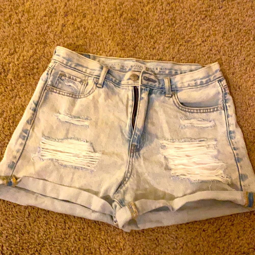 American Eagle ripped jean shorts